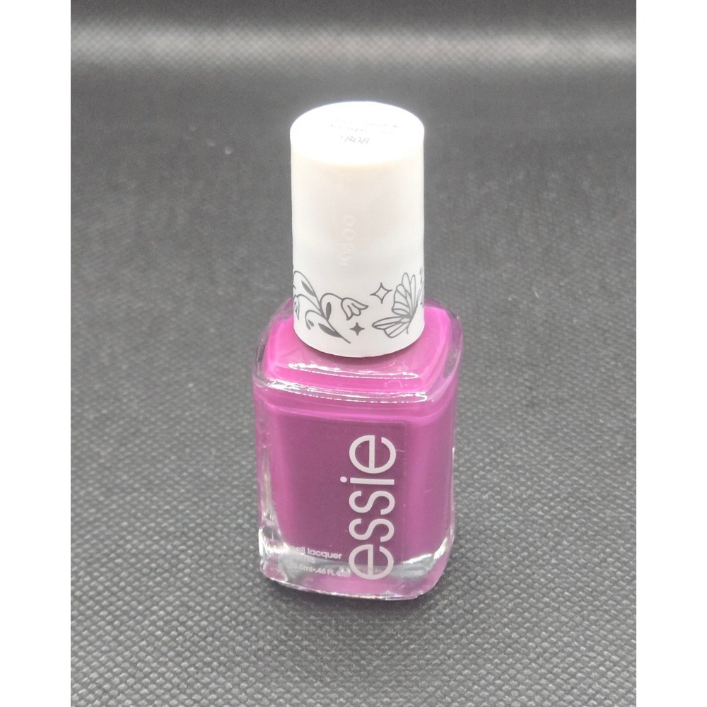 Essie Nail Polish "charmed & dangerous" 1808